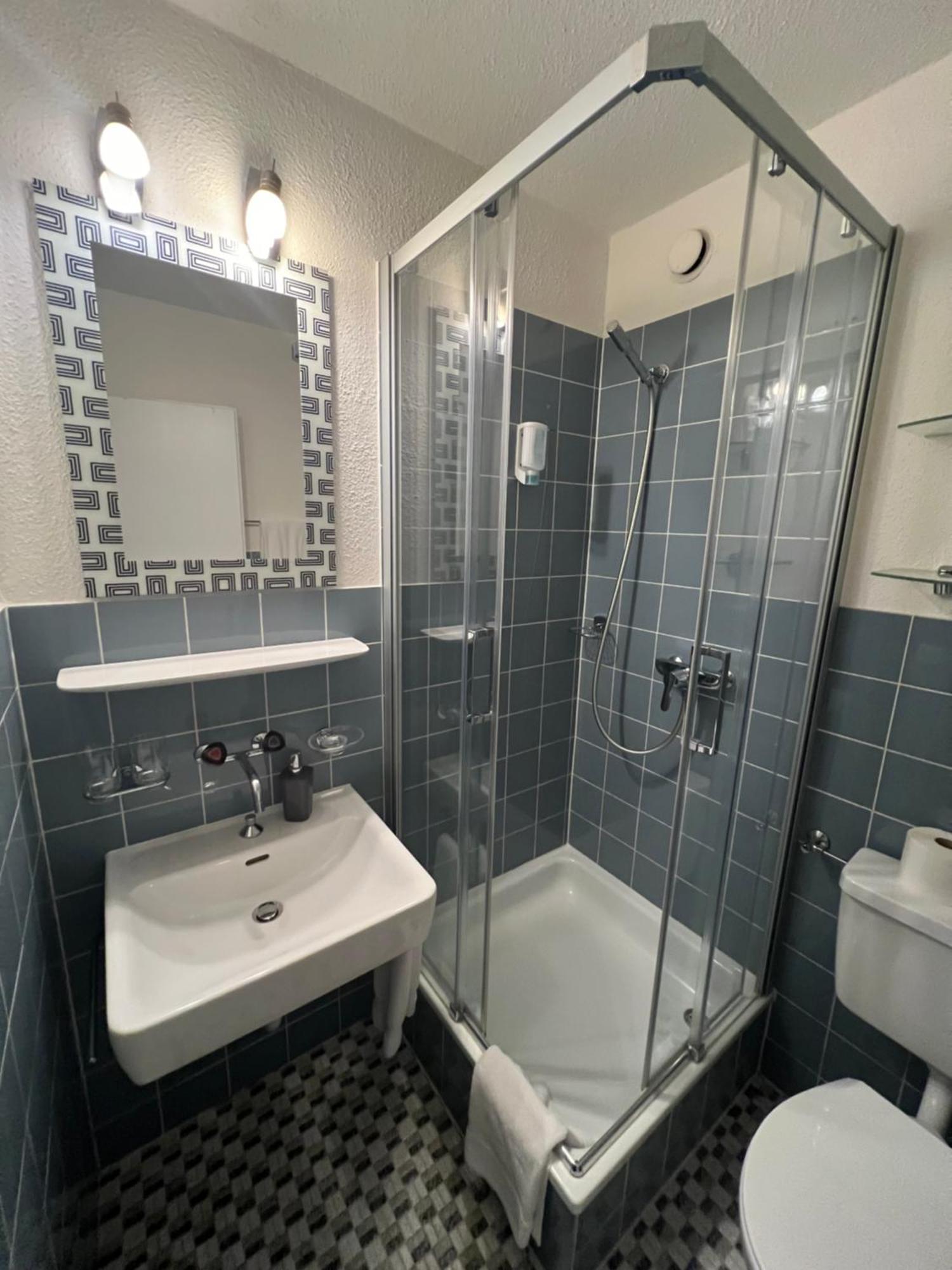 Hotel Franz Anton Sargans Bagian luar foto